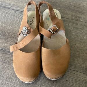 Lotta’s Clogs Size 40/9.5